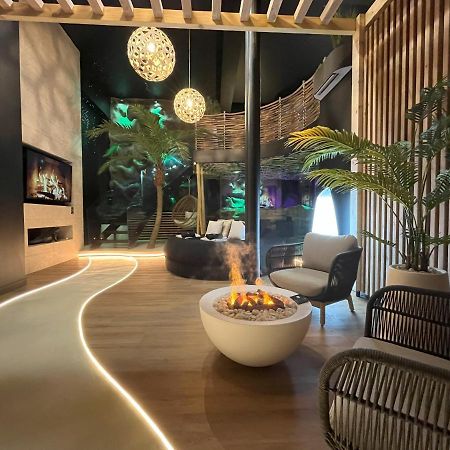 Omira - Nuits D'Exception & Spa Bordeaux Luaran gambar