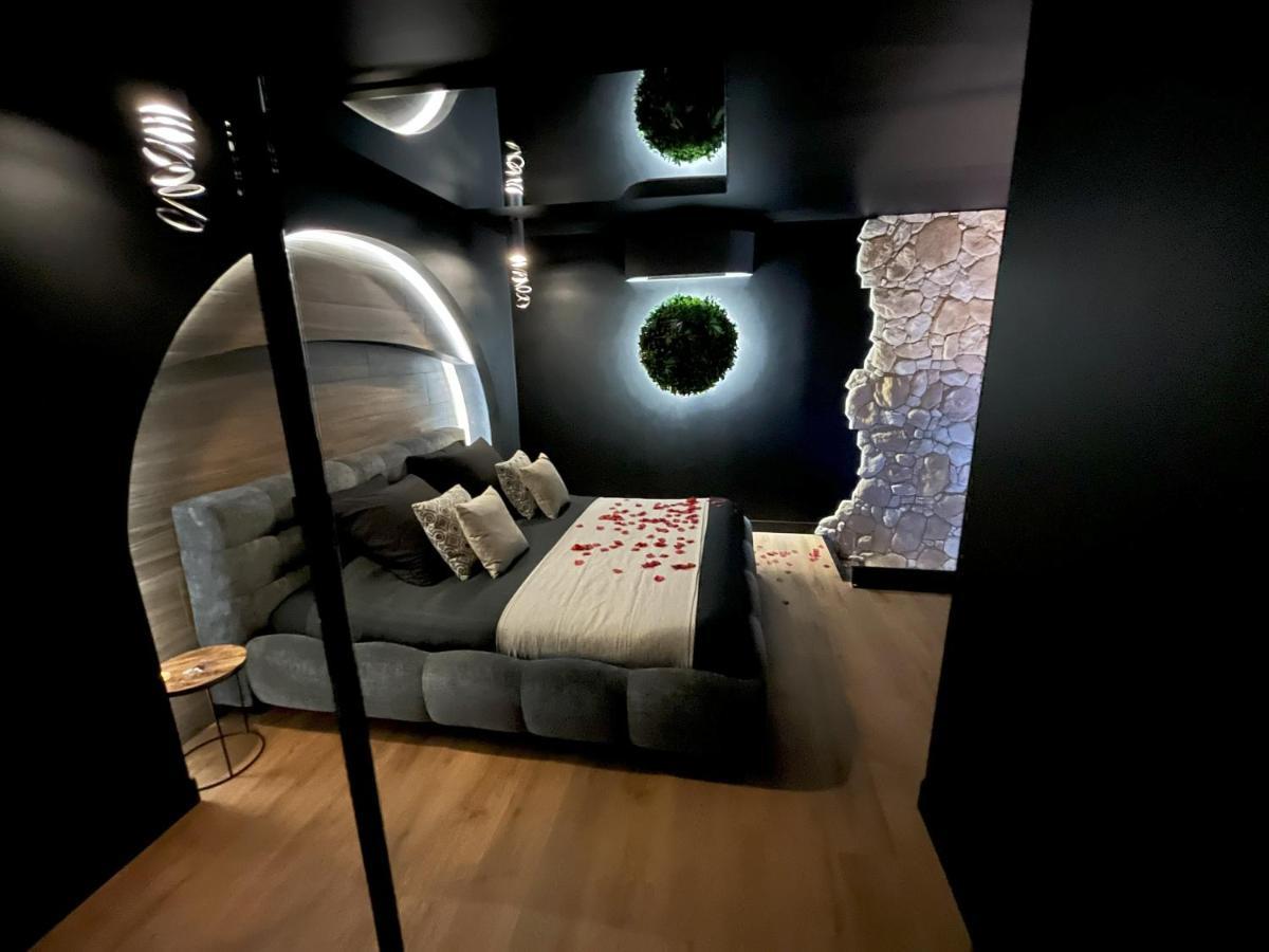 Omira - Nuits D'Exception & Spa Bordeaux Luaran gambar